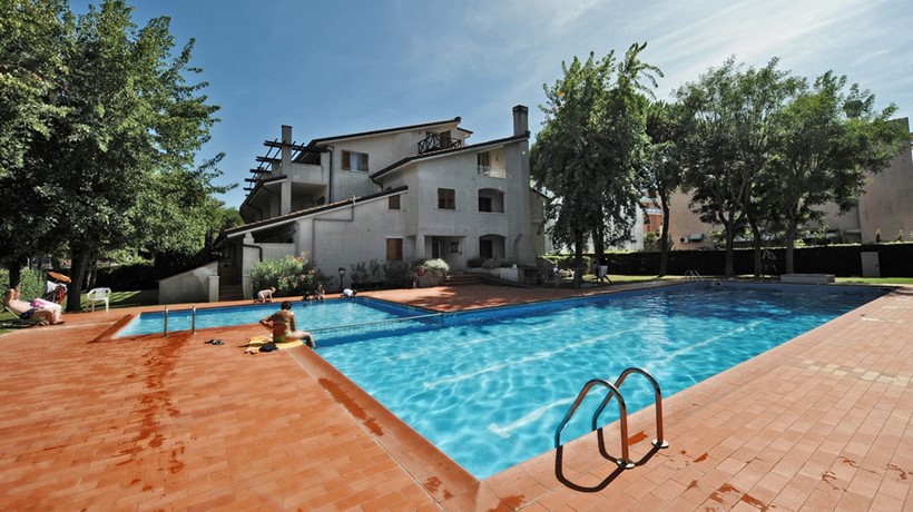 residence_diapason_perona_piscina_jpg