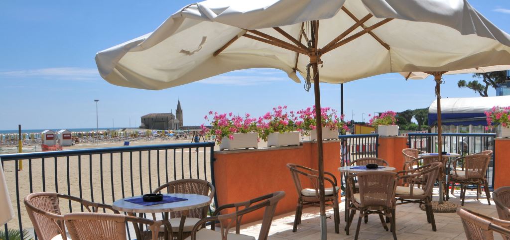 terrazza_vista_hotel_giacomazzo